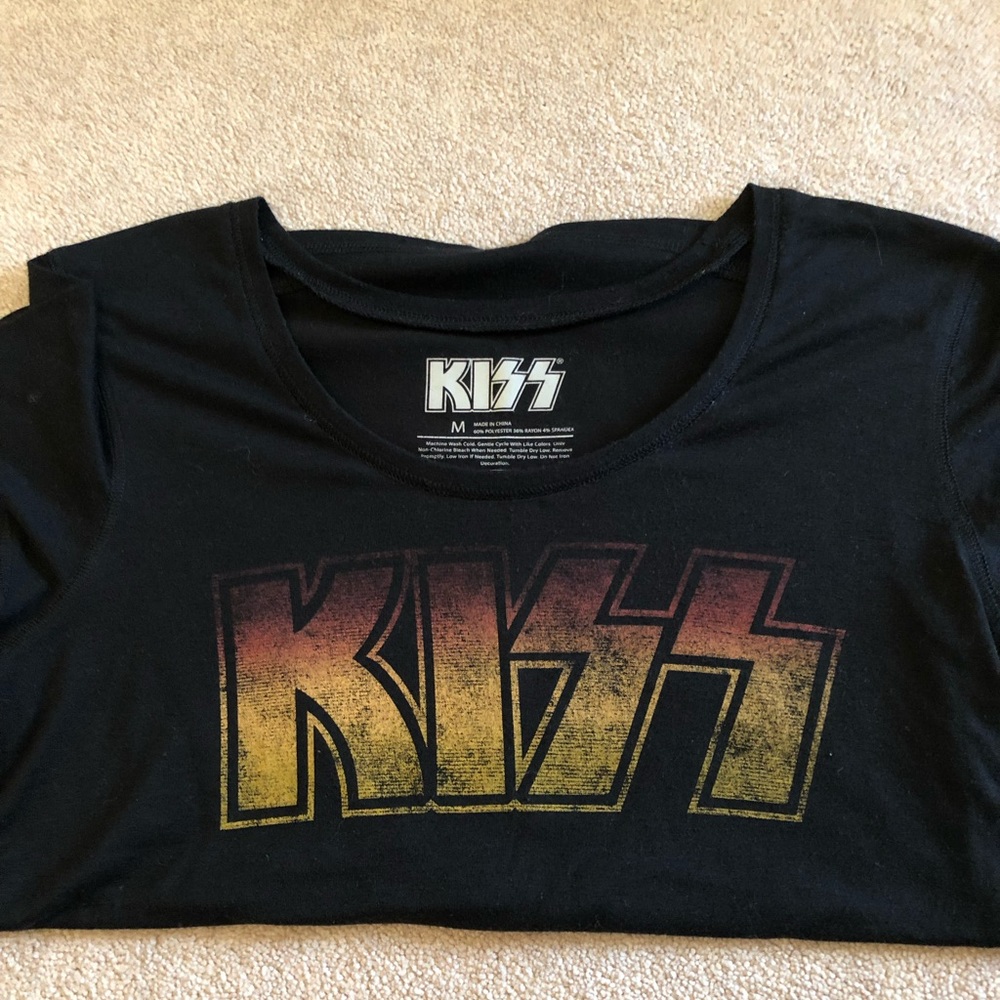 KISS top